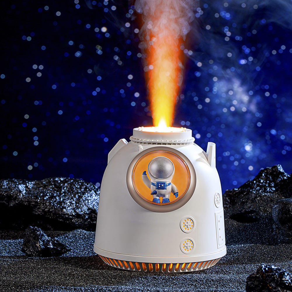 New astronaut humidifier - creative space capsule design with color-changing lights, high mist output, suitable for home, car, desktop, night light, and atomizer