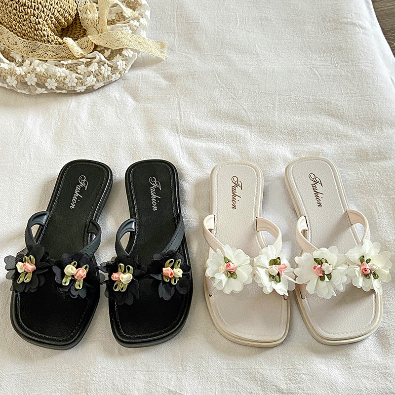 New women's summer sandals with two little flowers - stylish, non-slip, versatile flat sandals for outdoor wear, trendy beach slippers