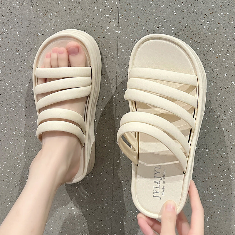 Women's summer sandals & slippers: trendy, minimalist, versatile, platform, thong sandals - new styles with a cushioned, height-increasing comfort