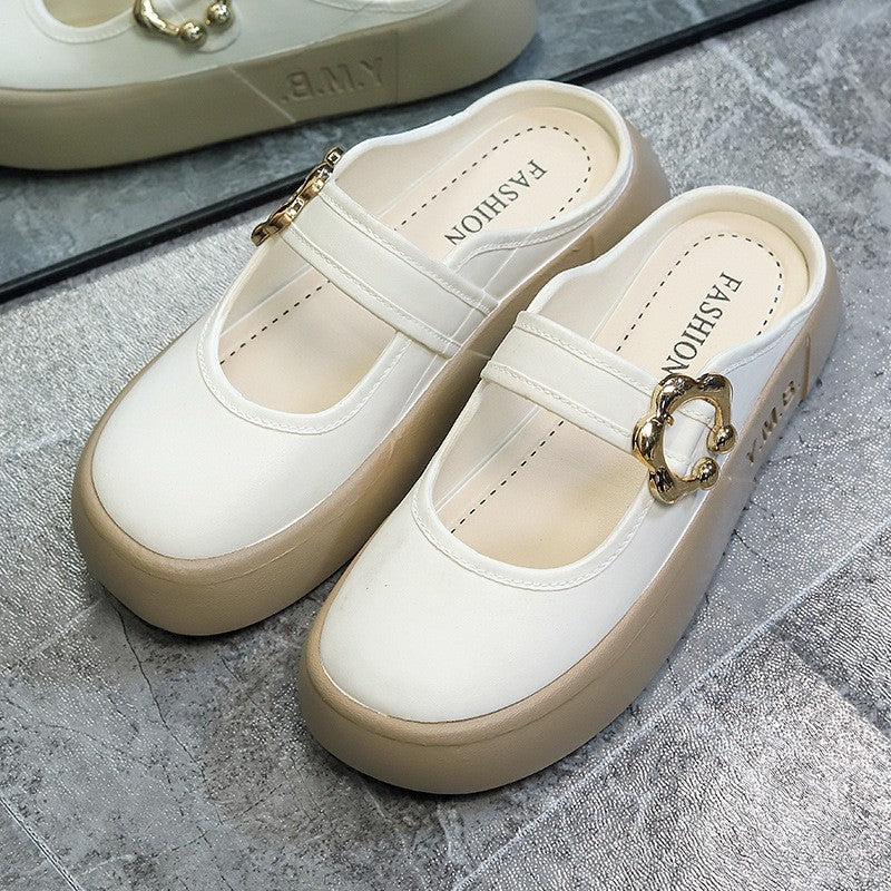 Women's slippers for outdoor wear 2025: fairy style, trendy and versatile, cloud-like comfort, thick sole, perfect for beach and seaside, flat sandals