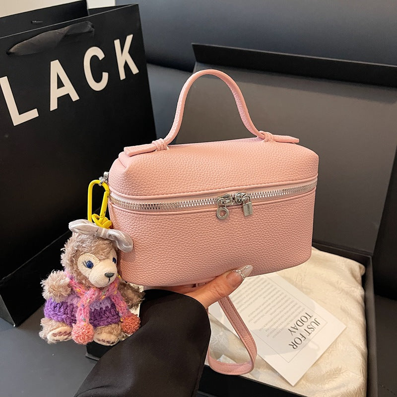 2025 summer new lunch box bag fashionable and simple women's bag commuting to work portable box bag crossbody small square bag