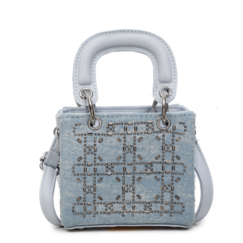 Fashion trend casual niche design personalized small square bag 2025 summer new foreign style women's shoulder messenger bag