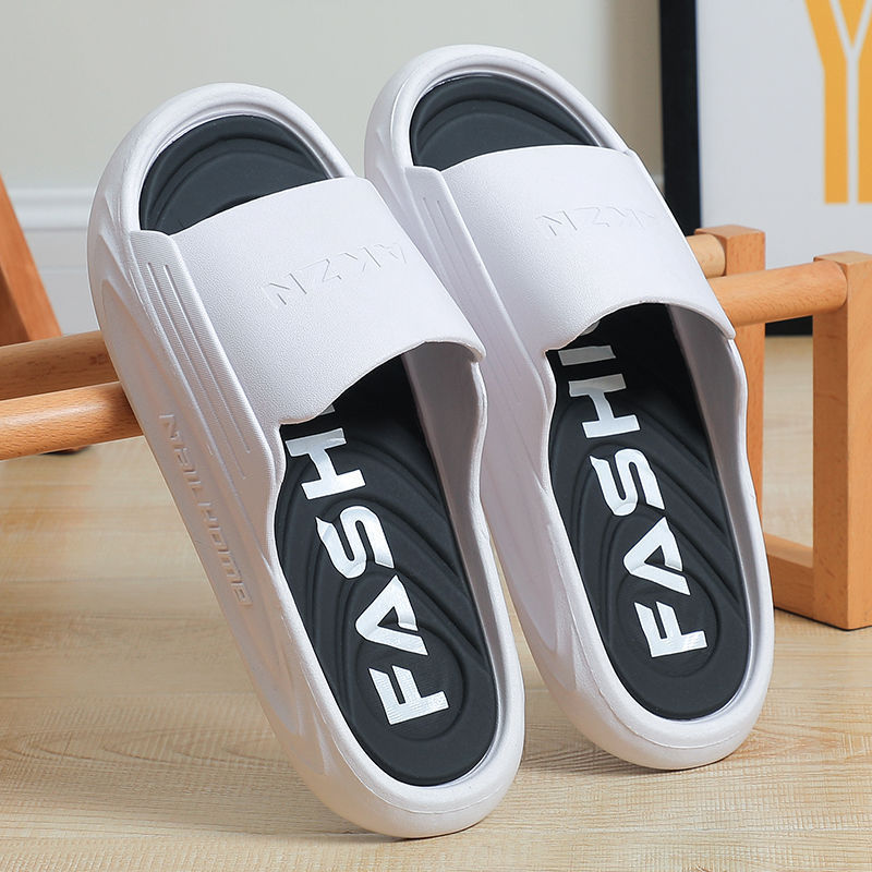 2024 new korean style men's slippers - trendy outdoor & indoor, bathroom-friendly, non-slip, thick-soled, wear-resistant men's sandals
