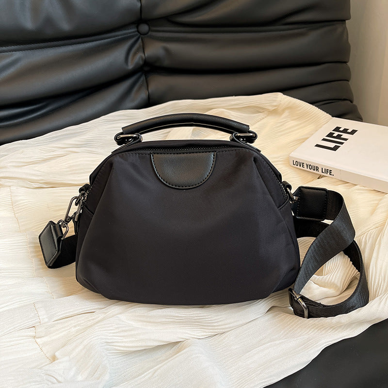 Simple small bag women's 2024 new fashionable versatile large-capacity nylon shoulder bag girl foreign messenger bag