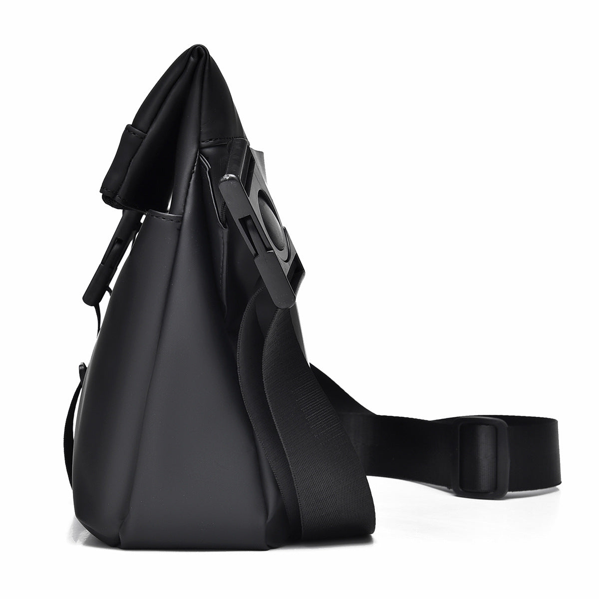 New men's shoulder bag Cross-border mailman trendy messenger bag Large capacity fashionable men's bag Premium shoulder bag