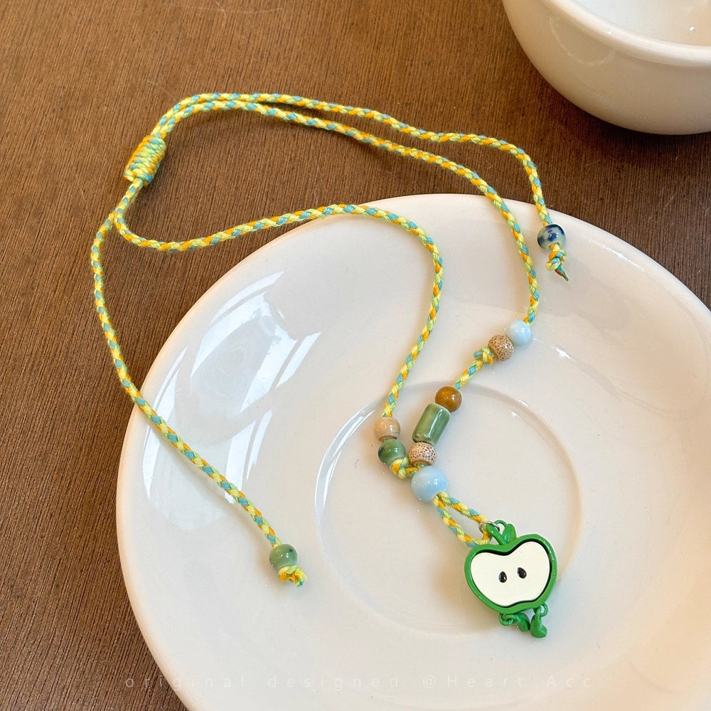 Childlike cute green apple pendant necklace for women niche style unique design sense clavicle chain sweetgirlstylish accessories