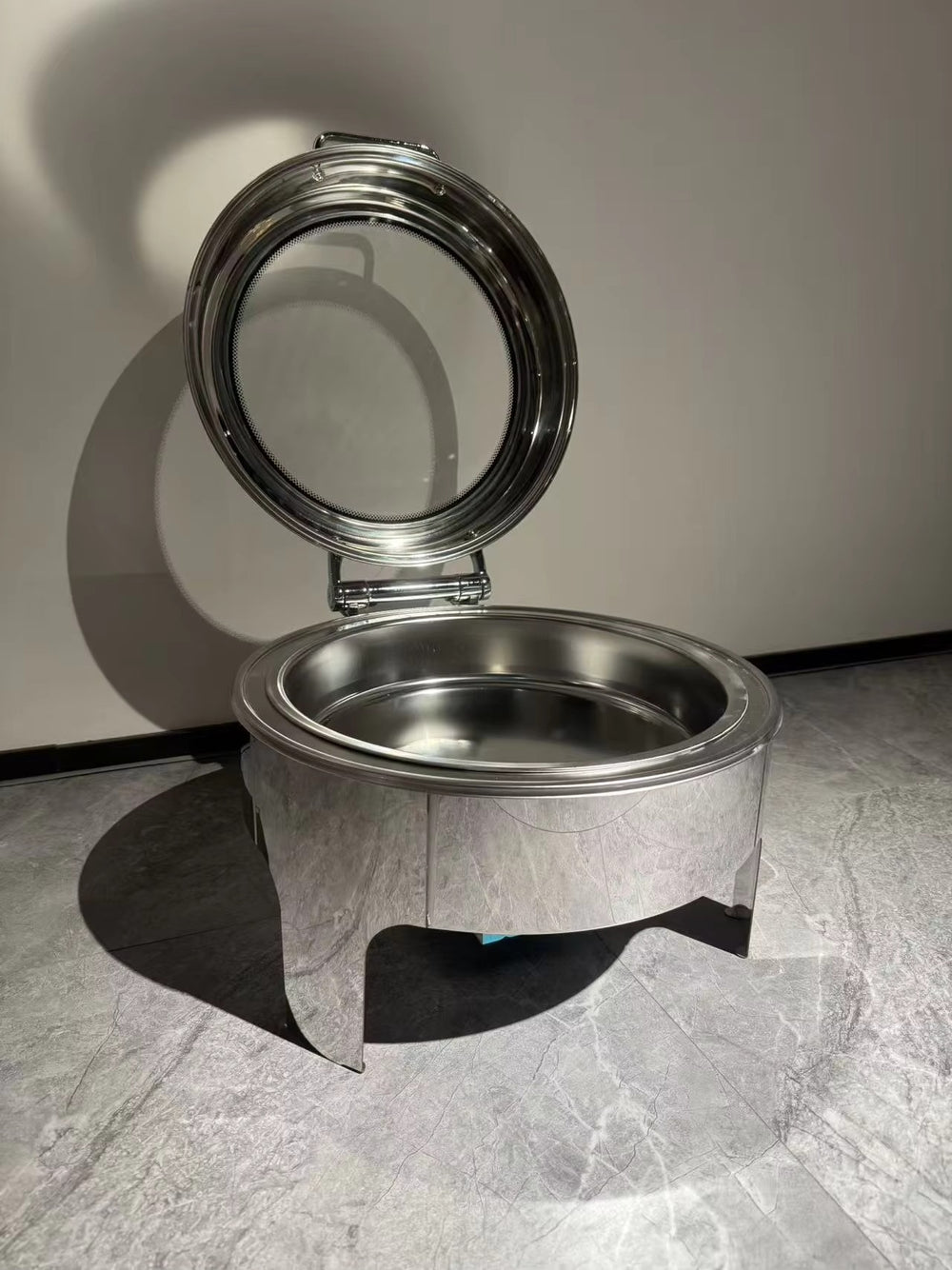 Stainless steel round buffet warmer - 6l with see-through glass lid - commercial grade soup warmer for hotels and restaurants