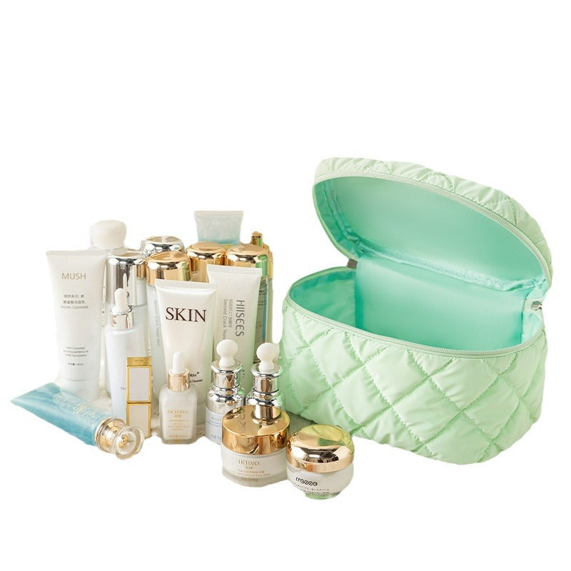 Yulang new down portable cosmetic bag large capacity portable storage bag waterproof high value travel toilet bag