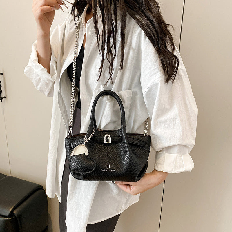 Women's summer 2025 foreign trade bags: new niche design crossbody bag, this year's popular bestseller - pleated bucket bag