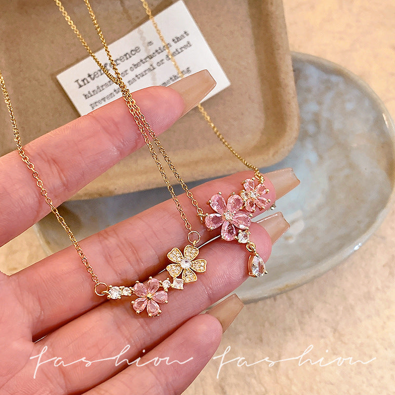 Korean style super sparkly full zircon flower titanium steel necklace - women's luxury, unique, high-end clavicle chain accessory, elegant choker