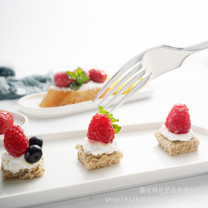 Modern minimalist pure white ceramic square plate - restaurant dessert plate, pastry plate, creative art style plating - direct from the manufacturer