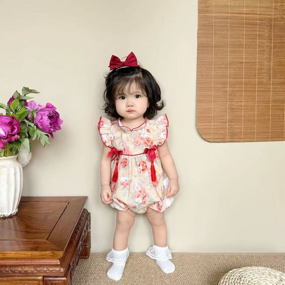 Summer baby chinese style clothes for baby girls with flying sleeves and triangle climbing clothes for girls to go out and cover their buttocks, sister outfits