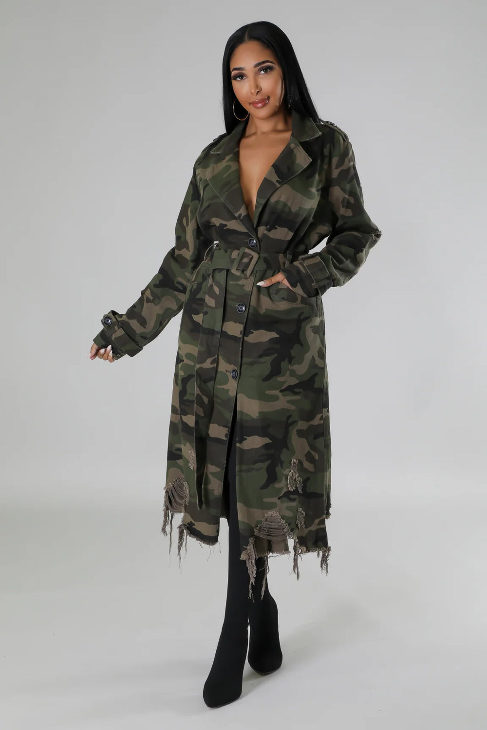 S391323 cross-border fashion independent station  european and american women's clothing ripped personalized camouflage long windbreaker outwear