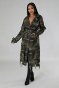 S391323 cross-border fashion independent station  european and american women's clothing ripped personalized camouflage long windbreaker outwear