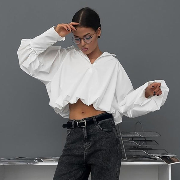 2025 spring and summer European and American white pullover Spice Girl shirt fashion design sense short drape lapel collar POLO shirt women's clothing