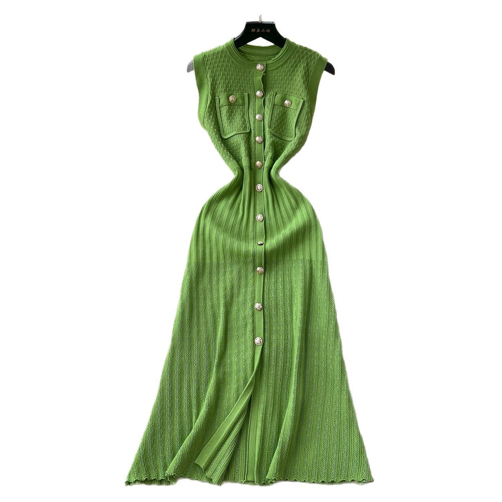 Chanel-inspired, high-end, round-neck, sleeveless, metal-buttoned, slim-fit, figure-flattering knit dress for women, new summer 2025 collection