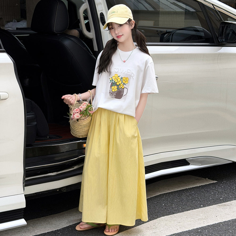 Girls' summer outfit set : trendy and cool two-piece set for girls - perfect for middle and older kids, influencer-approved, street style, quick-dry pants