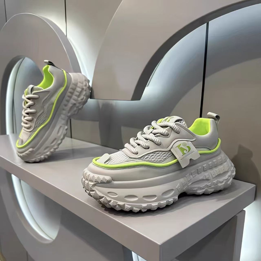 Tire bottom men's shoes winterfashionable brand easiest for matchcasual sneakers running non-slipthick solehidden heelxiaobai daddy shoes