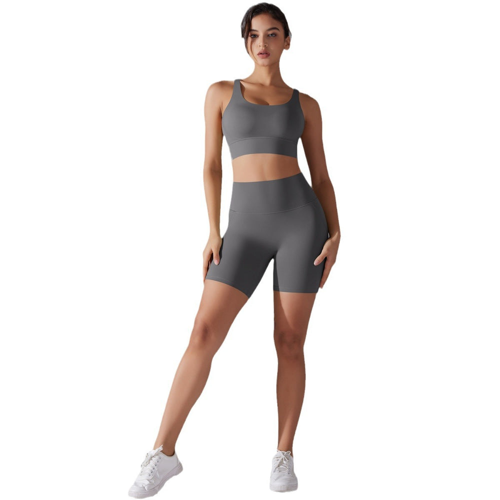Nude brushed nylon tight-fitting yoga clothes, zero-sense suspenders, beautiful back, hip-lifting sports suit, running and fitness two-piece set