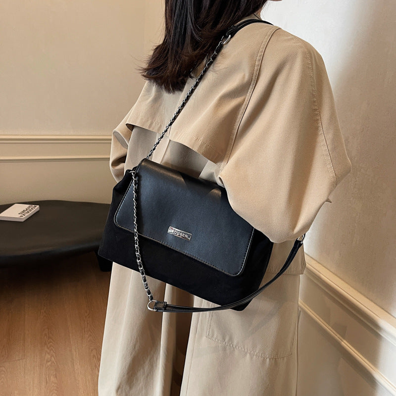 Retro fashion commuter versatile chain underarm bag women's 2025 new simple large-capacity shoulder bag messenger bag