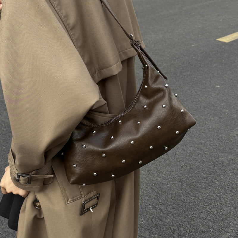 New arrivalaccessible luxury armpit bag for women, large capacity, trendy style, rivet design, crossbody tote bag, work clothing shoulder bag