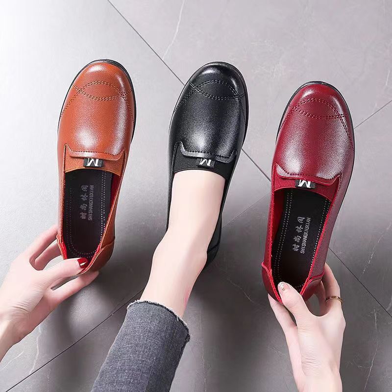 Soft leather soft bottom ladieswear shoes flatsabrasion resistantwaterproofbows work shoes wechat group purchase live broadcast one piece dropshipping
