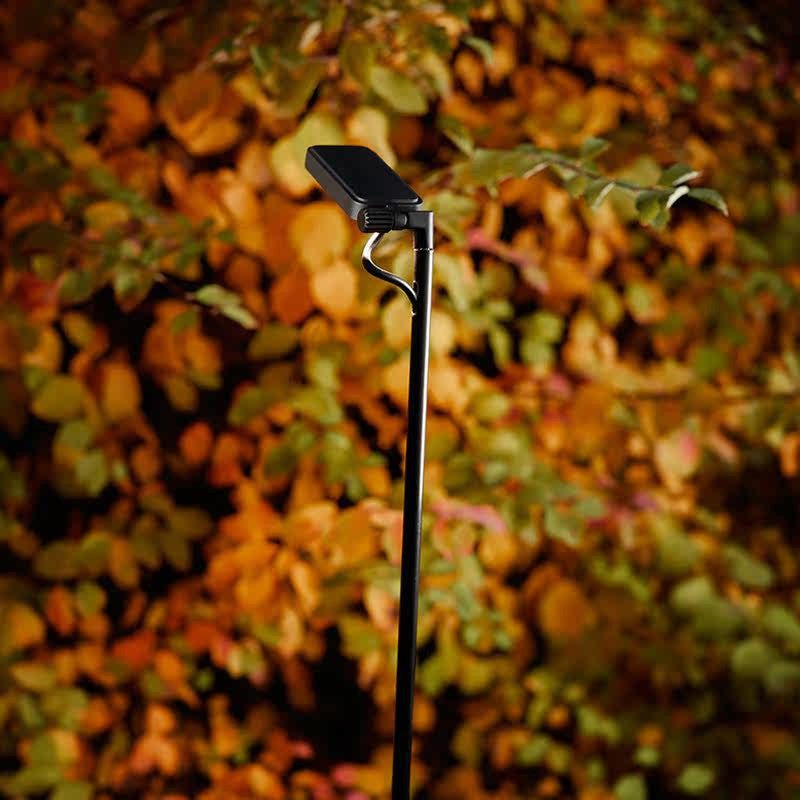 Outdoor waterproof floor lamp - ideal for villas, lawns, courtyards, gardens, landscapes, parks, and pathways