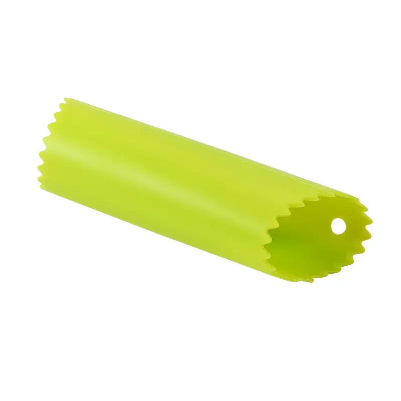Kitchen handy gadget collection: silicone garlic peeler - manual garlic peeling tool - simple and creative kitchen gadget