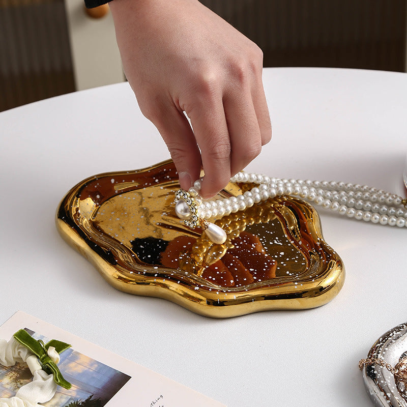 Insaccessible luxury ceramic jewelry electroplated jewelry plate popular photo same style irregular desktop storage props plate