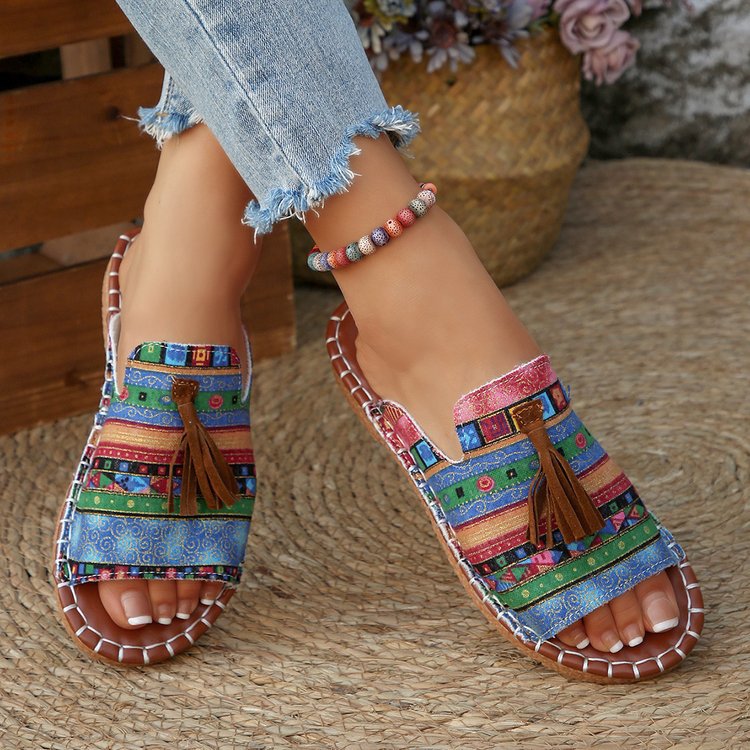 foreign trade plus size flat slippers for women,  summer new arrival, european and american style tassel beach sandals, size 43,