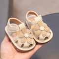 Versatile closed-toe sandals for baby girls - summer squeaky shoes, cute soft-soled infant shoes, princess shoes, first walker shoes for 0-1 year olds