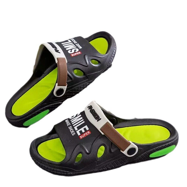 Men's slippers 2024 summer new style: cloud-like comfort, thick sole, bathroom-friendly, trendy couple's slippers, student home slippers, women's outdoor slippers