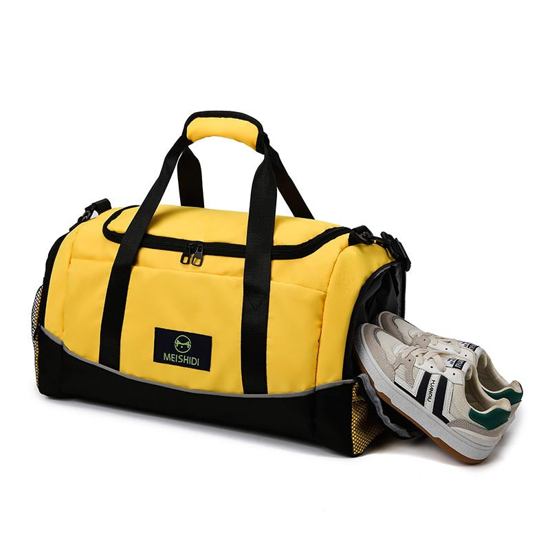 2022 new travel bag, portable large-capacity fitness bag, men's outdoor travel swimming training sports bag