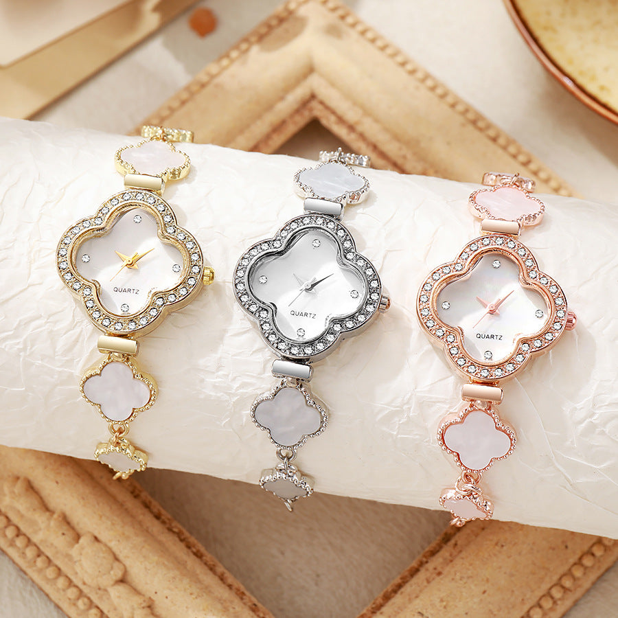 New arrival lazy pull-out four-leaf clover diamond ladies watch niche stylecasualclassy female student export bracelet watch