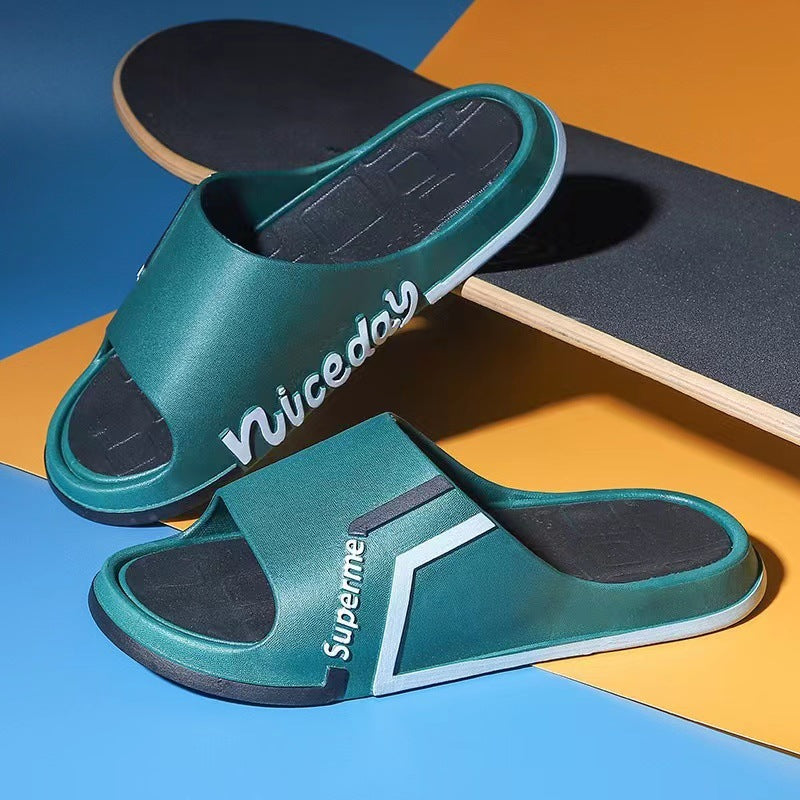 New arrival shit-feeling slippers for men, summer home indoor and outdoor non-slip bath casual flip-flops, outdoor sandals, wholesale