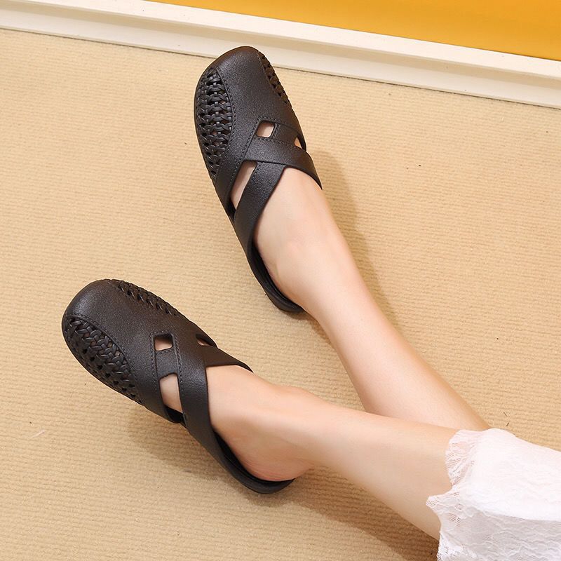 Baotou half slippers for women summeroutwear2025new arrivalflats slip-on half slippers soft bottom french style sandals