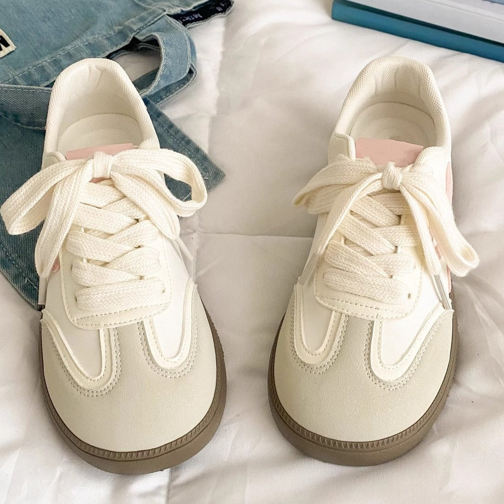 Sweet korean style white sneakers for women, 2026 spring/summer new arrivals, versatile niche design, lightweight student trend, german army trainers