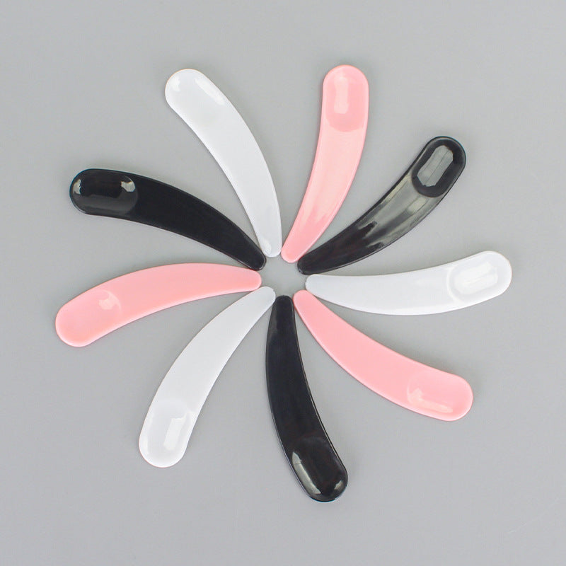 Crescent-shaped spoon mask dispensing scraper cream cosmetic packaging digging stick cream dispensing stirring arc-shaped mixing stick spoon
