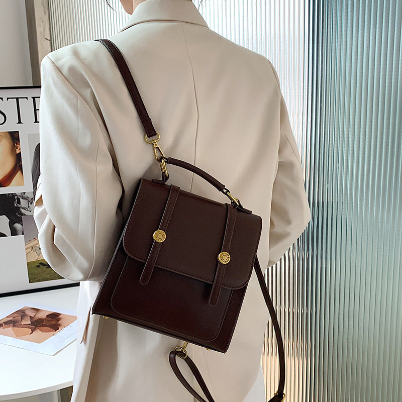 Direct approval of  new women's bags, fashionable and casual shoulder messenger bags, simple portable college style large-capacity backpacks