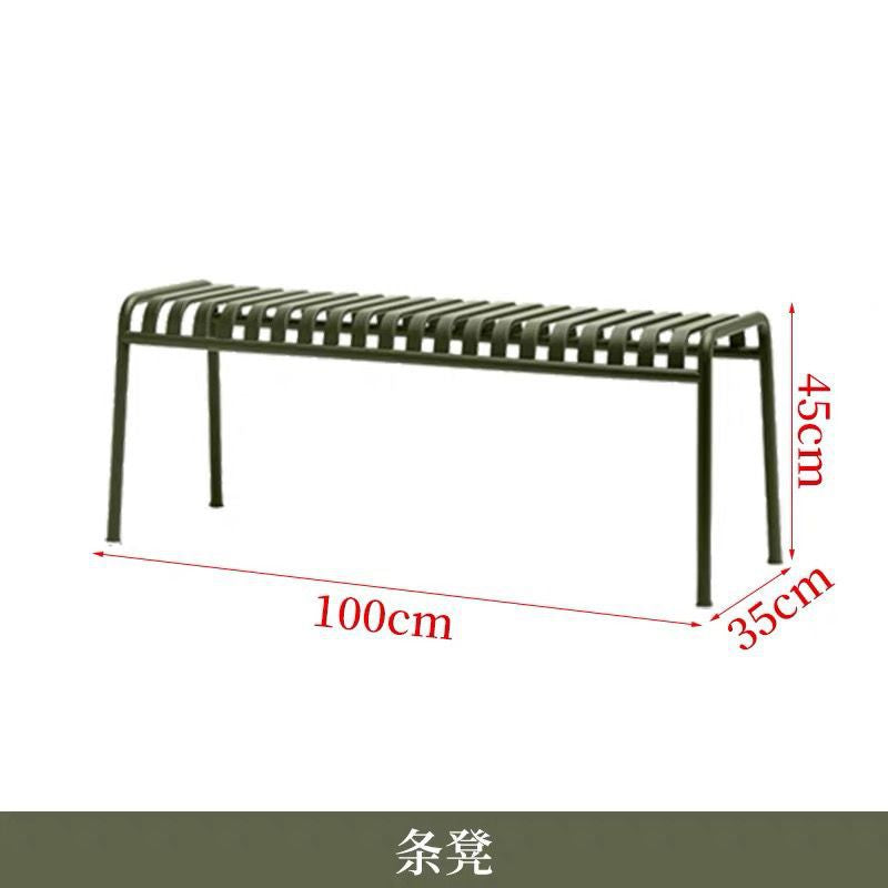 Outdoor modern casual outdoor courtyard table and chairs milk tea casual garden cafe open-air balcony iron art combination