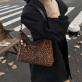 High-value new minimalist retro crossbody bag for women - 2025 autumn collection - commuter bag - niche design shoulder bag/axillary bag for women