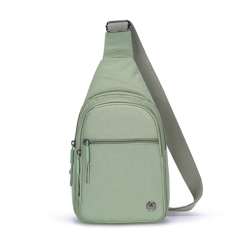 Foreign trade new women's breast bag outdoor commuting fashion versatile nylon shoulder bag solid color simple casual messenger bag