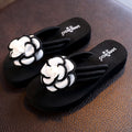 Summer outdoor anti-slip parent-child flip-flops: girls' sandals with floral design, stylish mother-daughter flip-flops for toddlers