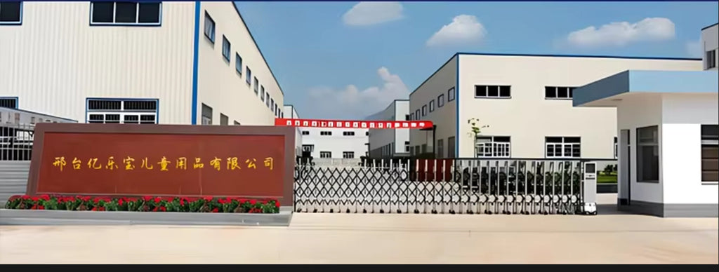 Folding Mi Gao children's scooter 2-8 years old three-wheeled flash scooter rocking car walker one-click folding Paige