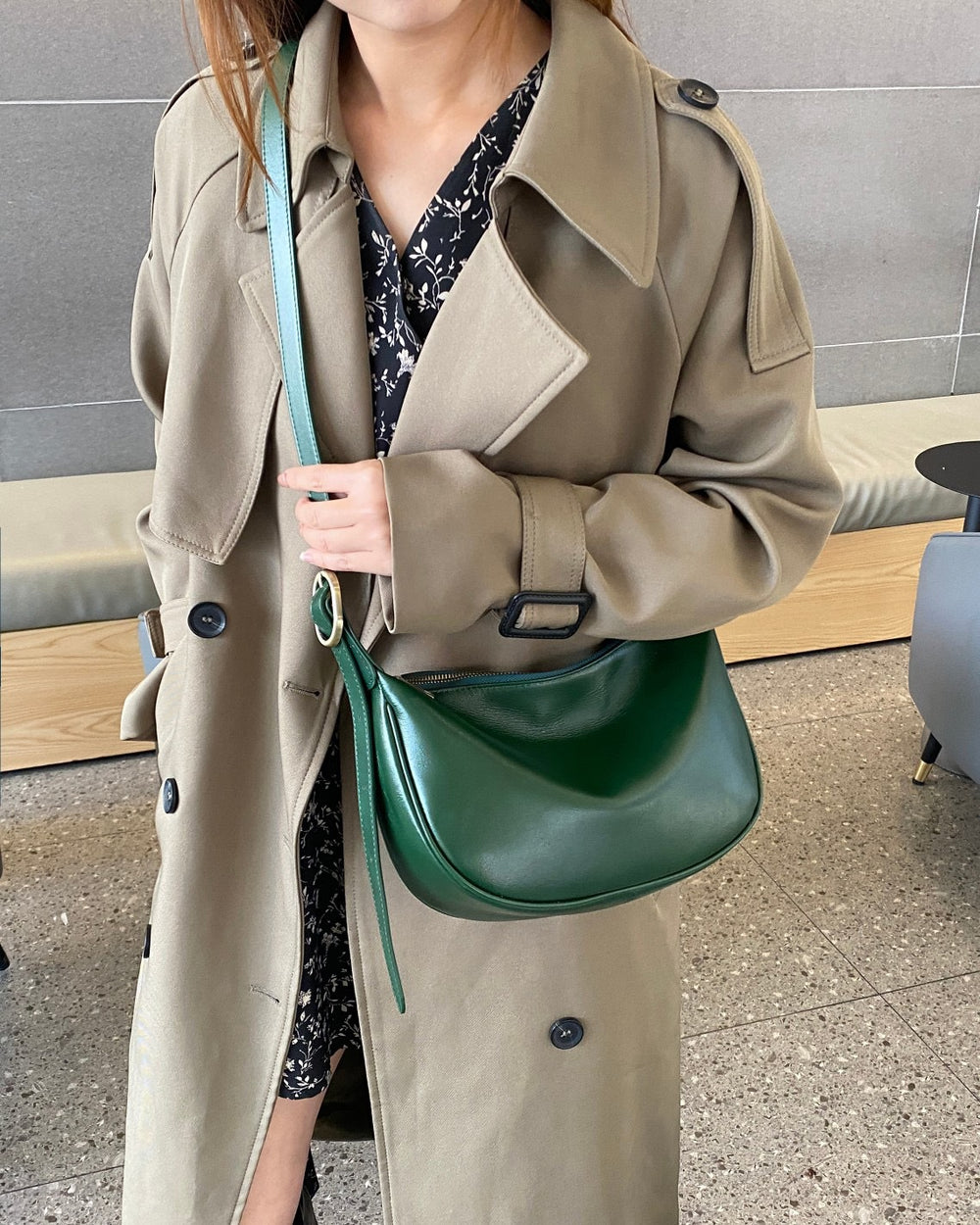 Genuine leather women's bag 2025 new fashion underarm dumpling bag retro commuter cowhide shoulder crossbody bag women's saddle bag