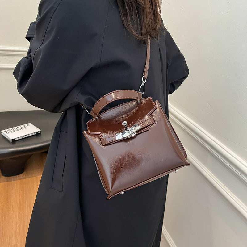Foreign trade  fashion trend women's bags Kelly bags new handbags niche women's shoulder bags large-capacity messenger bags