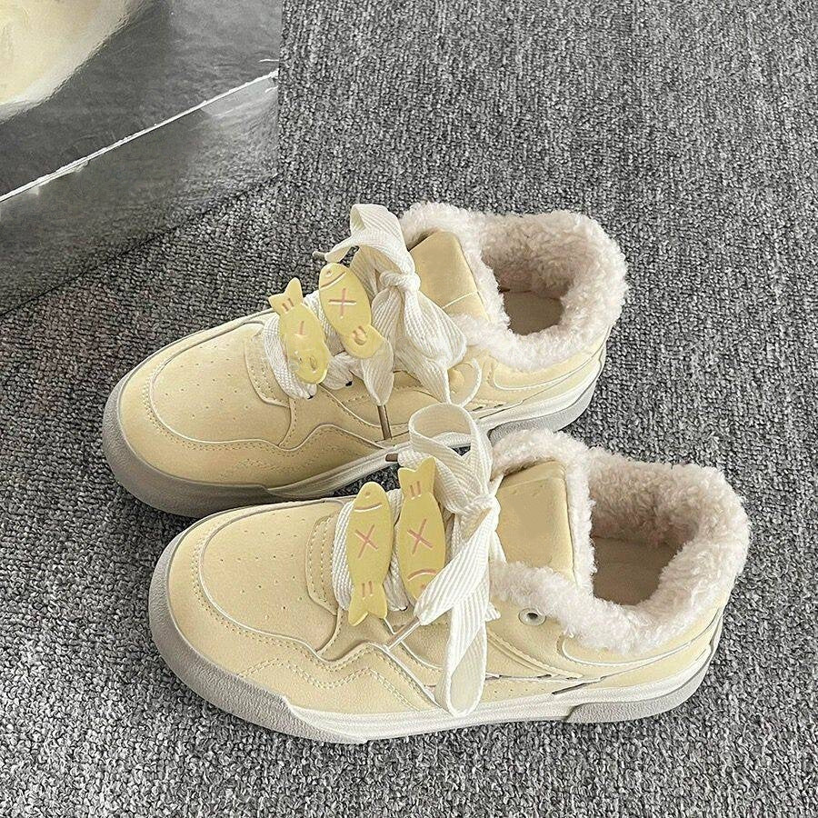 Niche style design fleece-lined cartoon sneakers for women 2026new arrivalwintereasiest for matchthick solewhite shoesheattechcasual shoes