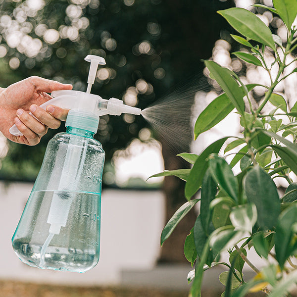 Gardening household flower sprayer, flower watering, watering cleaning special spray kettle, flower growing and disinfection 84 disinfectant watering can
