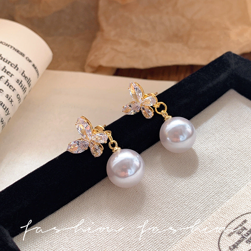 Sparkling butterfly pearl front and back two-wear stud earrings for women 2026 new arrivalniche stylesense of design earringselegant earrings