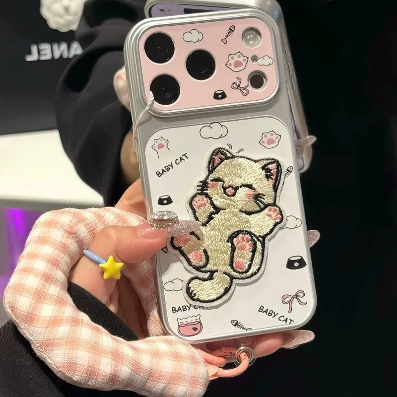 Suitable for iphone18 embroidered cat mobile phone case apple 17promax pink lens cute 16 anti-fall protective case